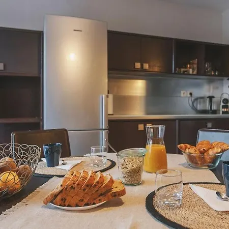 Le Rivieira Garage Et Terrasse, Au Bord Du Lez Montpellier